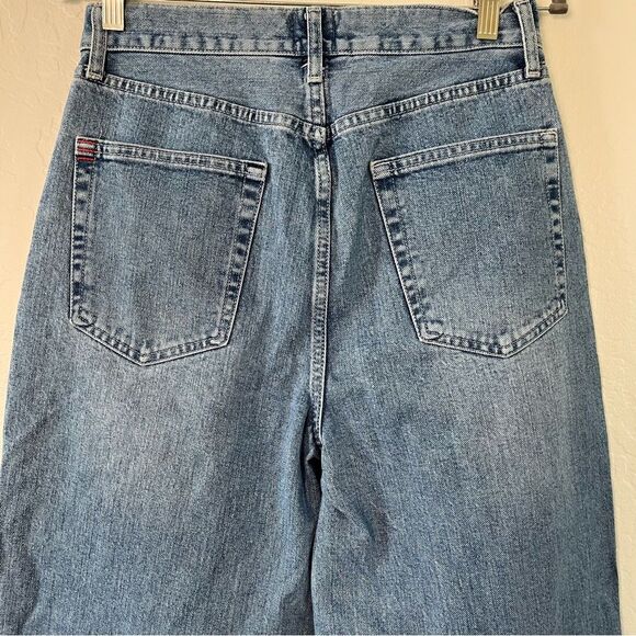 BDG High-Rise Baggy Jeans Straight Leg High Waist Medium Wash Size 30 90's Retro - Picture 6 of 9